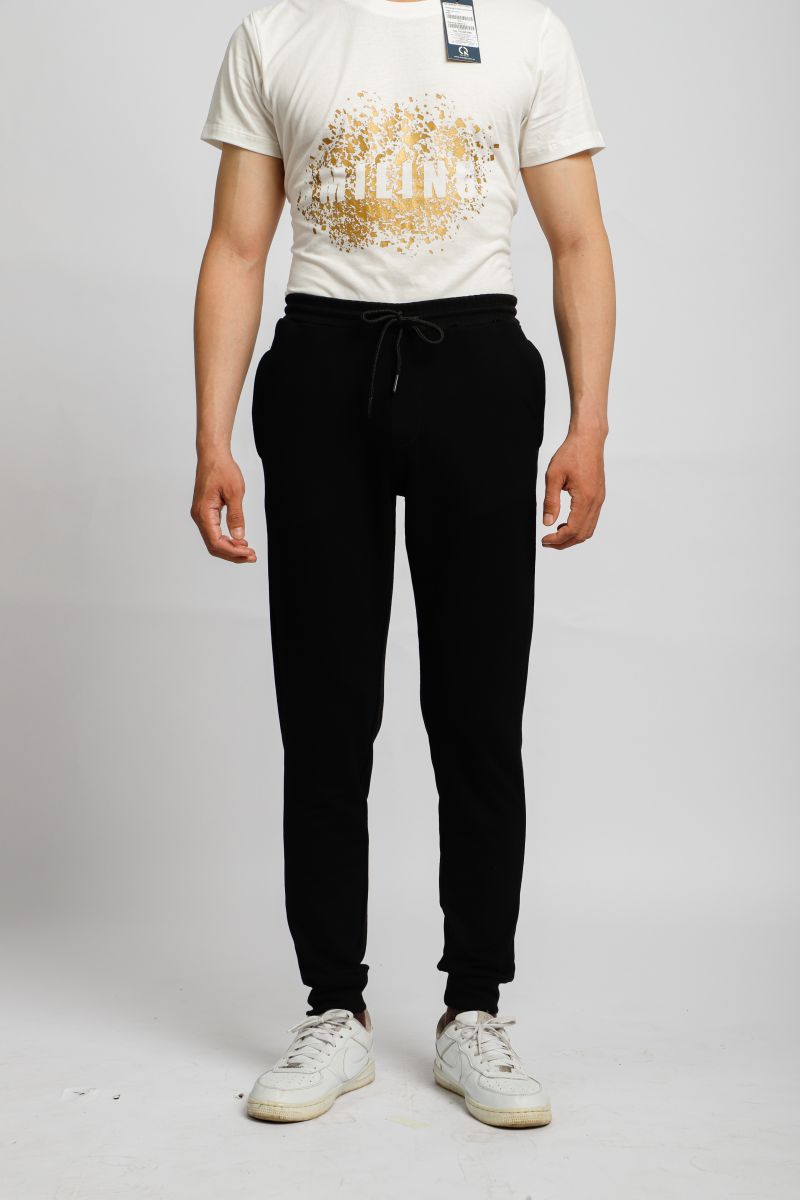 Quần jogger nam Novelty màu đen NQGMMDMT3R220357Q