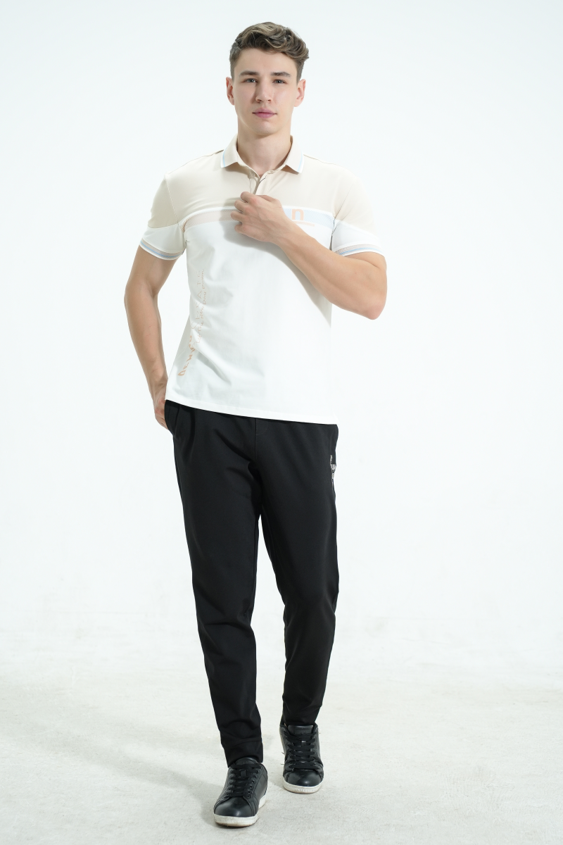 Quần jogger nam Novelty Regular fit đen NQGMMDMT3R240495Q