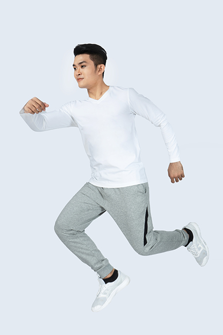 Quần Jogger nam Novelty phối xéo gối màu xám nhạt Melange NQGMMTNT3R190921Q