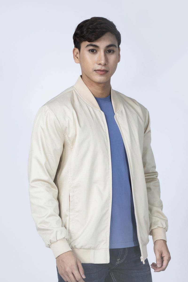 Áo jacket Bomber nam Novelty màu kem họa tiết NJKMHTMT3R1905662