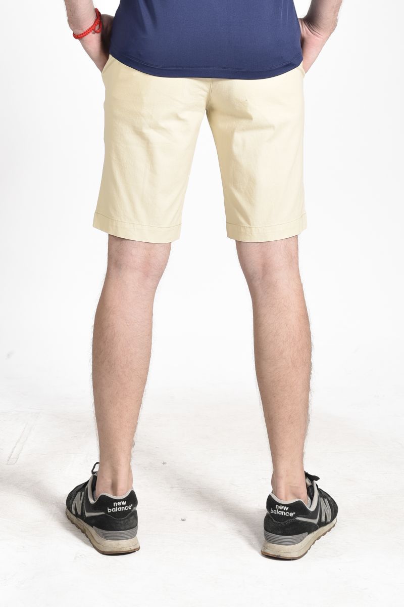 Quần short Khaki nam Novelty 0Ply trơn màu vàng nhạt 1813820