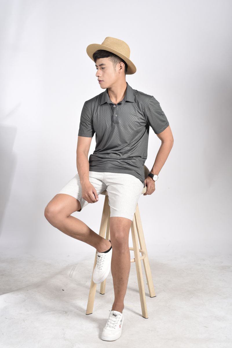 Áo Polo nam Novelty Regular fit cổ sơ mi họa tiết nhỏ xám đậm NATMMDNPSR181223N