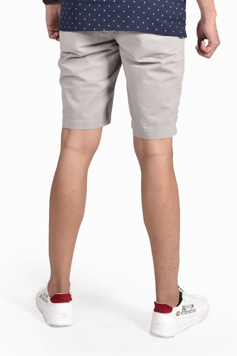 Quần Short khaki nam Novelty màu ghi họa tiết NSKMINNCTR1811780