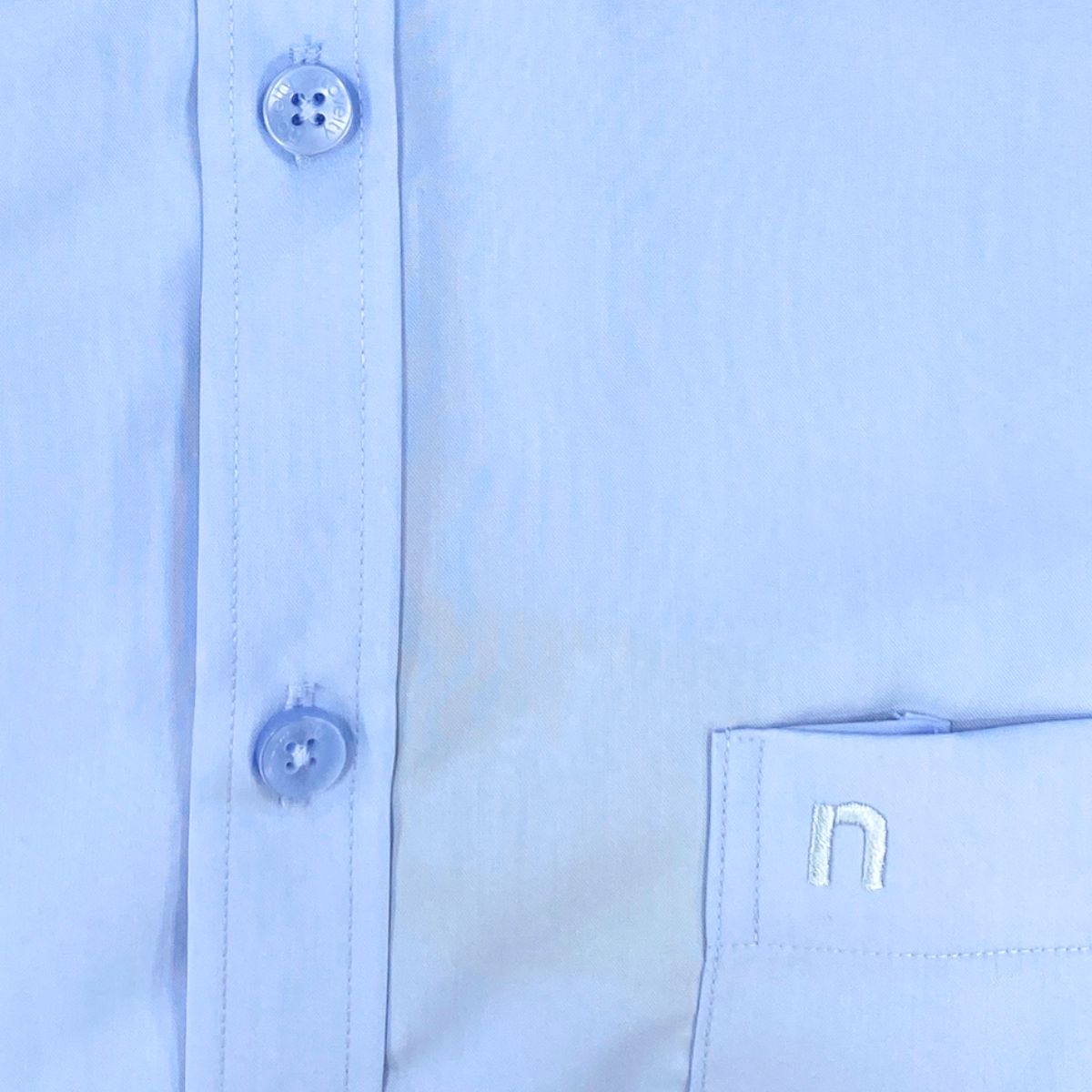 ÁO SƠ MI NAM NGẮN TAY NOVELTY REGULAR FIT SPUN TRƠN MÀU XANH NHẠT NSMMMNMT2R250522N